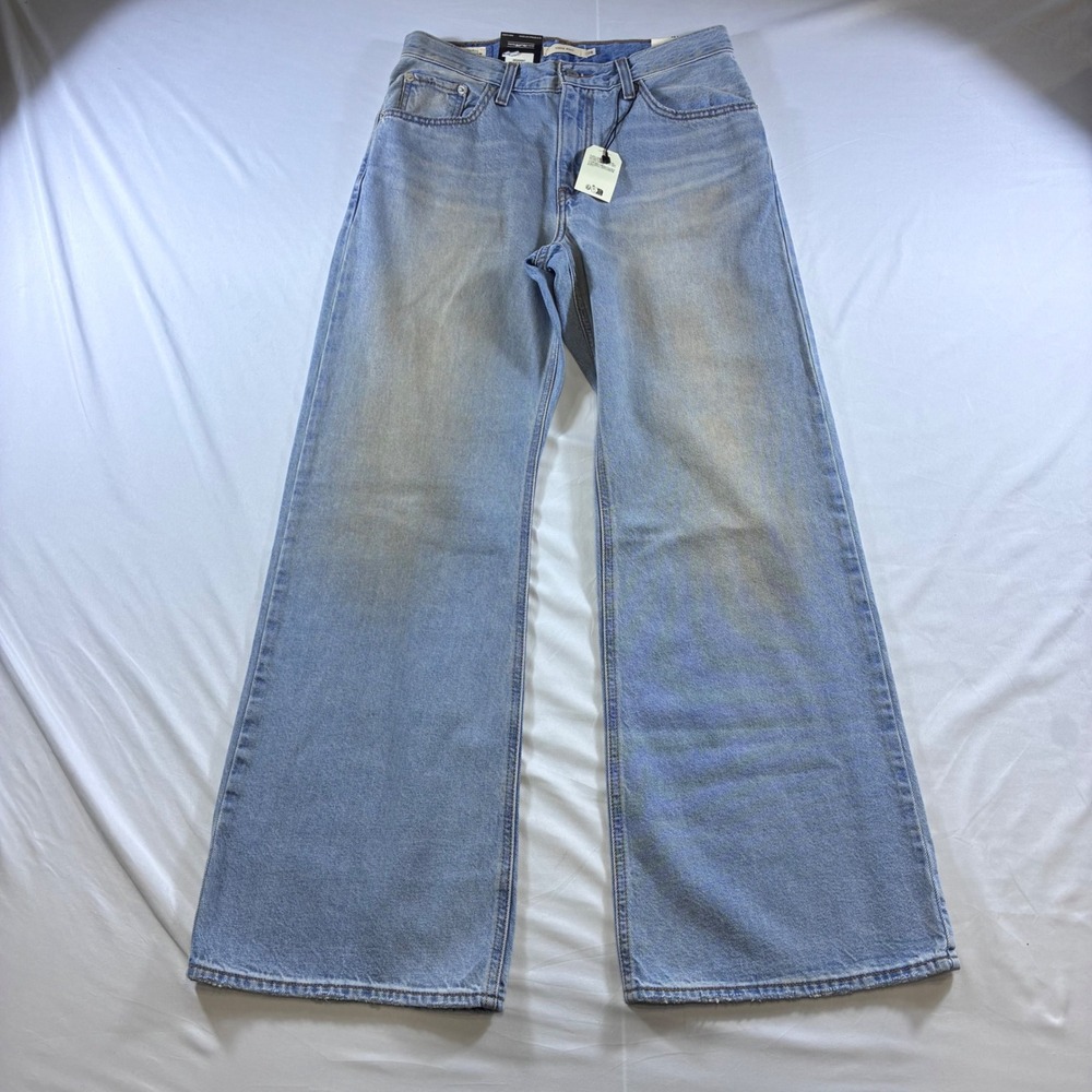 Levis Premium Loose Boot Jeans Light Wash Mid Rise Wide Leg 28x31 NEW